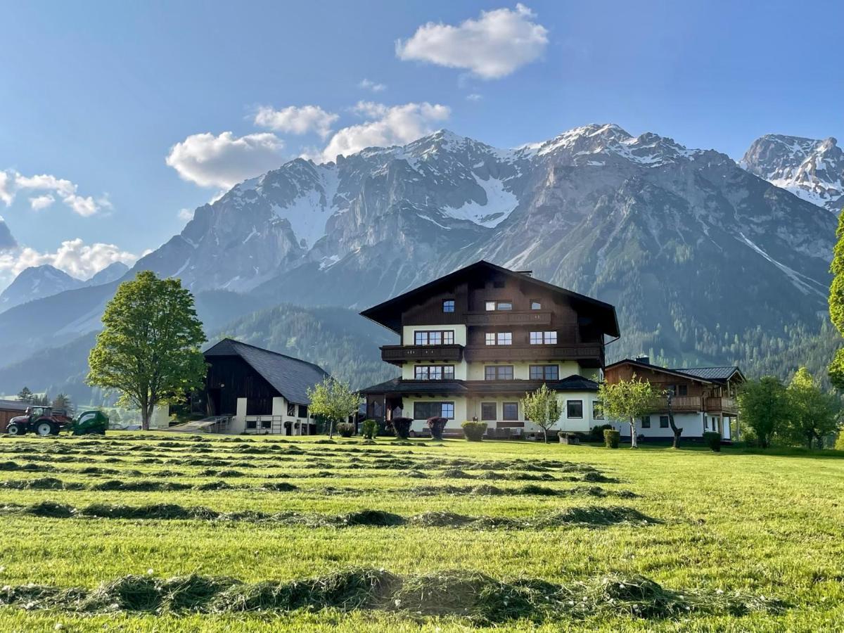 Pension Moeslehnerhof Ramsau am Dachstein Luaran gambar