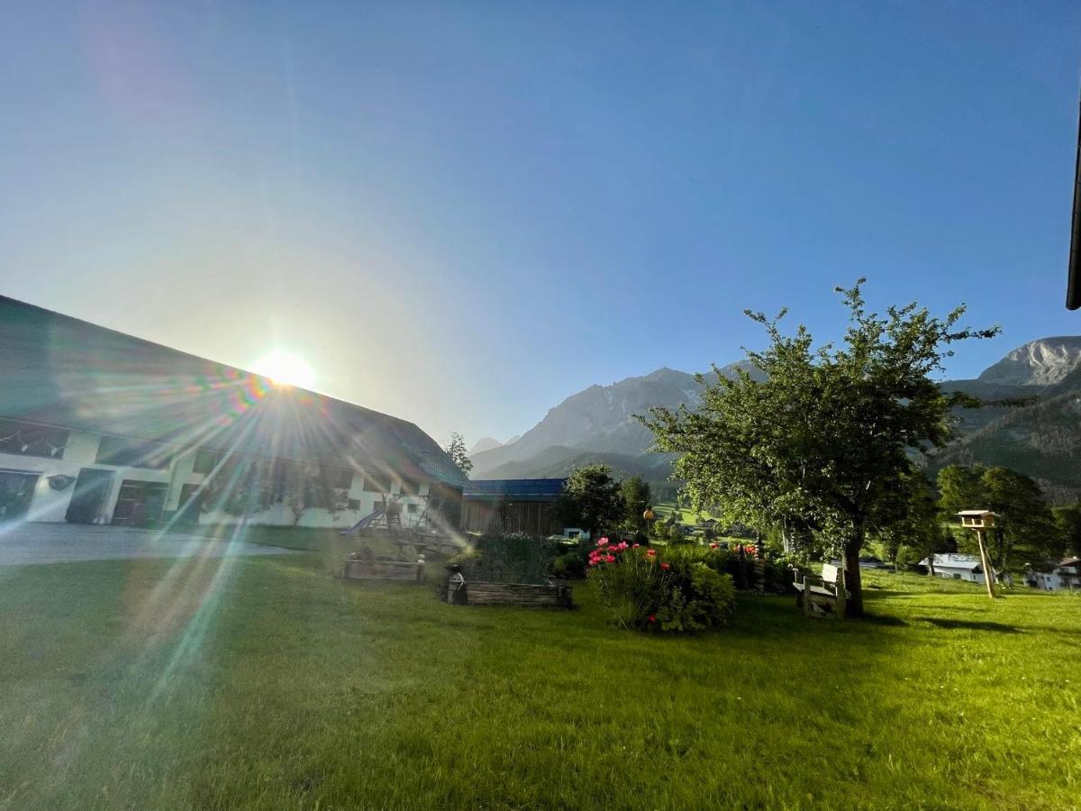Pension Moeslehnerhof Ramsau am Dachstein Luaran gambar